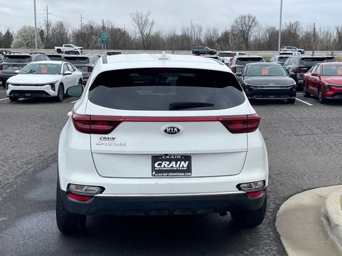Used 2020 Kia Sportage LX image 7