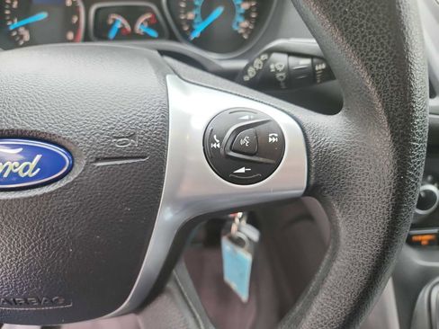 Used 2016 Ford Escape SE FWD image 17