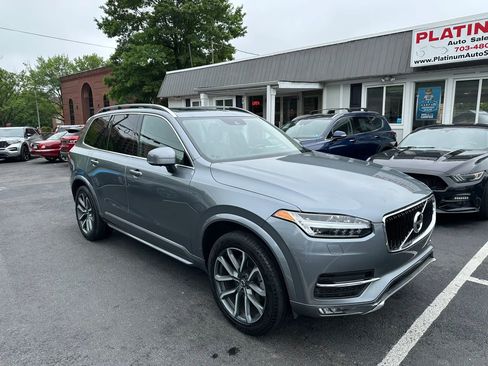 Used 2016 Volvo XC90 T6 Momentum w/ Momentum Plus Package AWD/4WD image 3