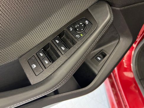 Used 2025 BMW 228i xDrive w/ Premium Package AWD/4WD image 12