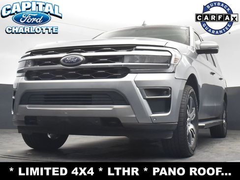 Used 2022 Ford Expedition Max Limited image 18