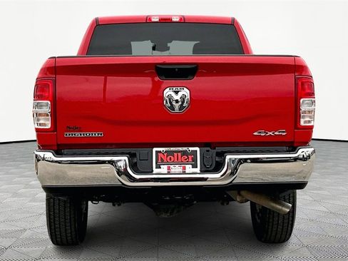 Used 2024 RAM 2500 Big Horn w/ Bed Utility Group image 4