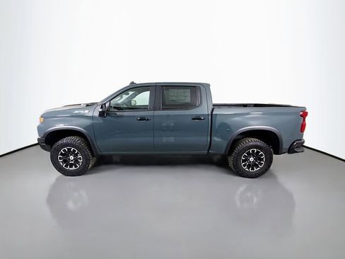 New 2026 Chevrolet Silverado 1500 ZR2 image 4