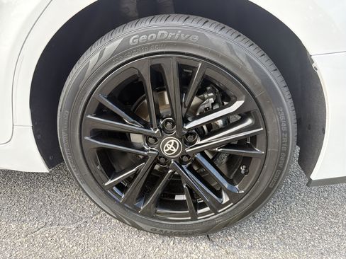 Certified 2025 Toyota Camry SE FWD image 29