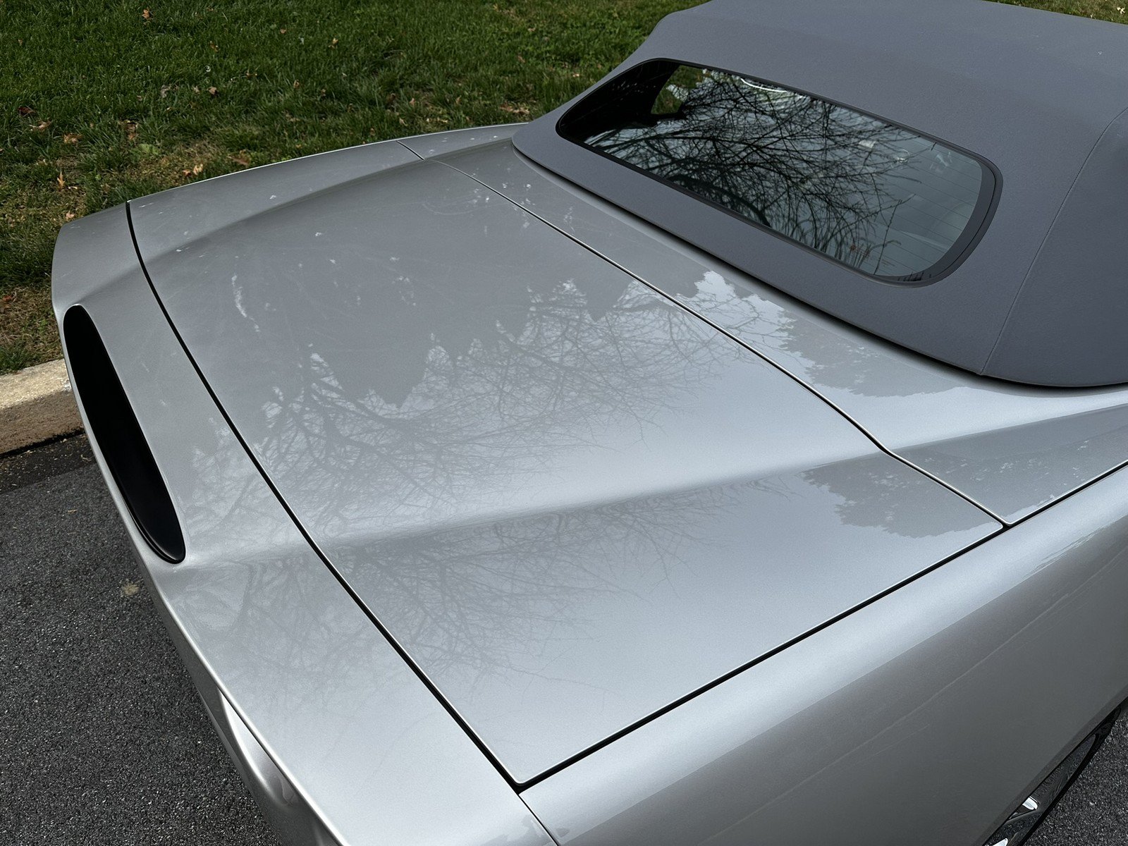 Used 2007 Chevrolet Corvette Convertible w/ Preferred Equipment Group RWD image 48