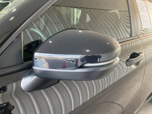 Used 2024 Honda HR-V Sport image 3