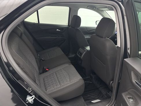 Used 2024 Chevrolet Equinox LT image 46