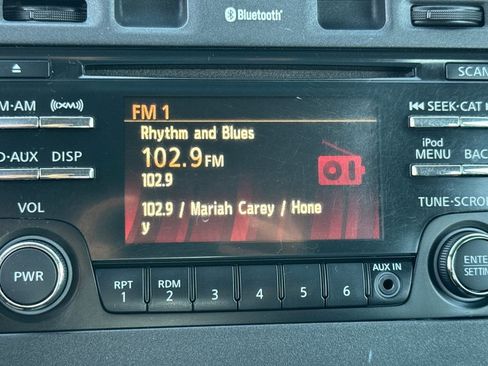 Used 2015 Nissan Leaf S w/ Charge Package image 21