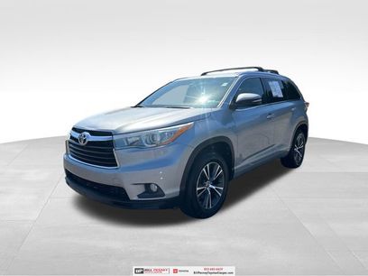 Used 2016 Toyota Highlander XLE