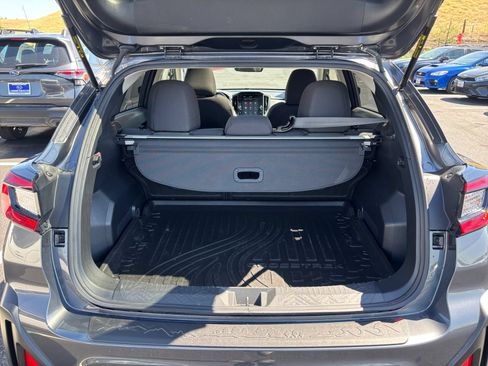 Used 2025 Subaru Crosstrek 2.5i Premium AWD/4WD image 19