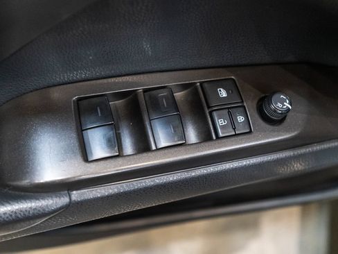 Used 2023 Toyota Camry SE AWD/4WD image 19