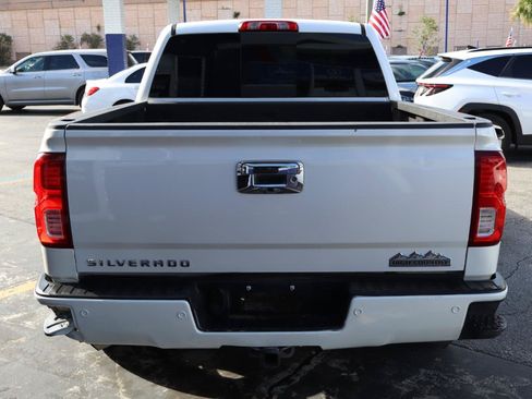 Used 2017 Chevrolet Silverado 1500 High Country RWD image 4