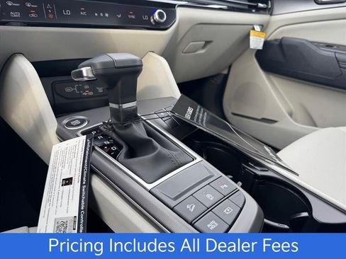 New 2026 Kia Sportage EX FWD image 16