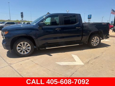 Used 2022 Chevrolet Silverado 1500 Custom AWD/4WD image 5