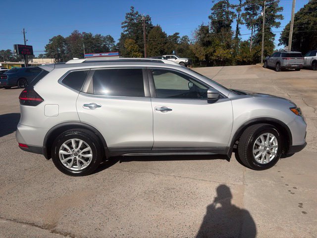 Used 2019 Nissan Rogue S w/ Special Edition Package FWD image 5