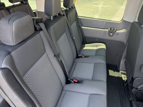 Used 2024 Ford Transit 350 XLT RWD image 21