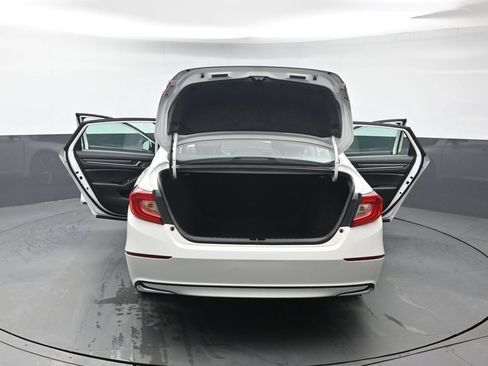 Used 2021 Honda Accord EX image 47