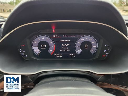 Used 2019 Audi Q3 2.0T Premium Plus w/ Premium Plus Package image 22