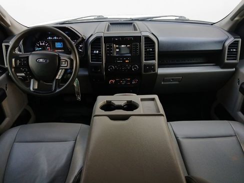Used 2022 Ford F250 XL w/ Power Equipment Group RWD image 20