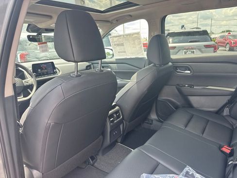 New 2026 Nissan Rogue Dark Armor AWD/4WD image 16
