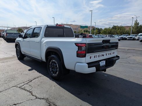 Used 2025 Nissan Frontier PRO-4X w/ Pro Premium Package AWD/4WD image 5