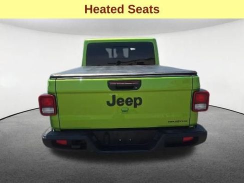 Used 2025 Jeep Gladiator Overland AWD/4WD image 7