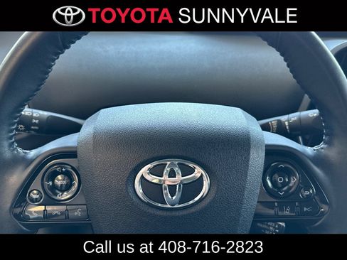 Used 2021 Toyota Prius Prime XLE FWD image 28