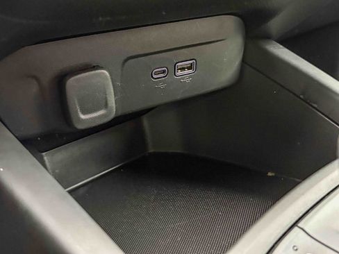 Used 2024 Chevrolet Trax LS image 28