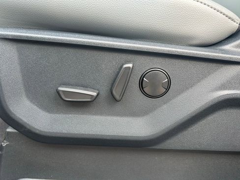 New 2025 Ford F150 Lightning Flash AWD/4WD image 14