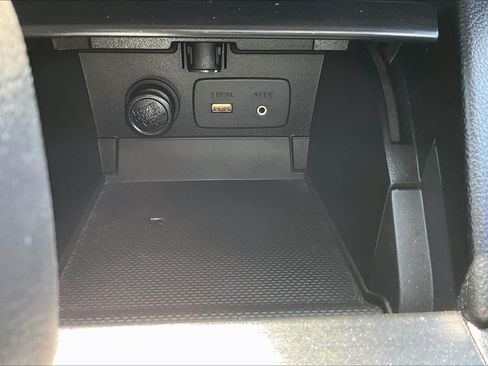 Used 2015 Subaru Outback 2.5i AWD/4WD image 32