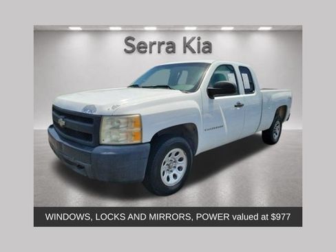 Used 2007 Chevrolet Silverado 1500 W/T w/ Fleet Convenience Package AWD/4WD image 1