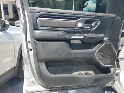Used 2019 RAM 1500 Laramie w/ Sport Appearance Package RWD image 9