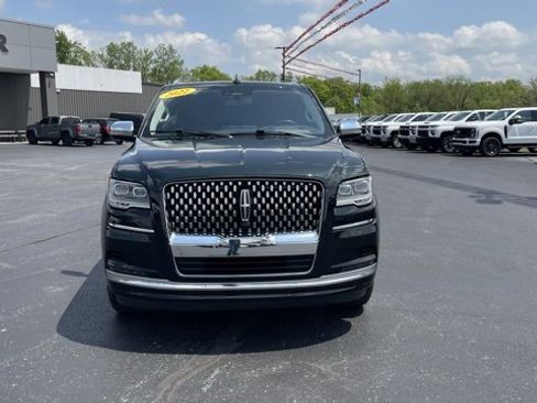 Used 2022 Lincoln Navigator L Black Label image 8