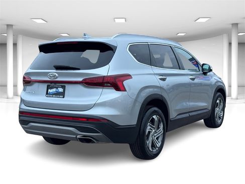 Used 2023 Hyundai Santa Fe SEL image 3
