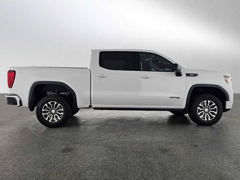Used 2021 GMC Sierra 1500 AT4 w/ AT4 Premium Package image 2