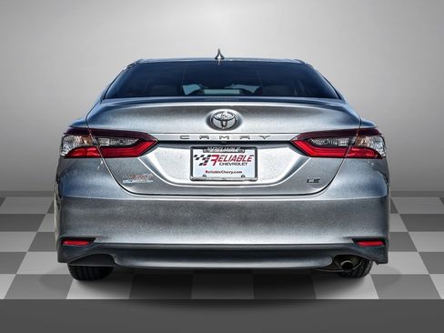 Used 2024 Toyota Camry LE image 5