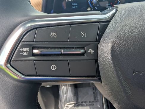 Used 2026 Chevrolet Equinox ACTIV w/ Convenience Package III FWD image 12
