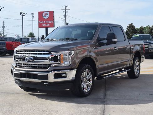 Used 2019 Ford F150 XLT w/ Equipment Group 302A Luxury AWD/4WD image 6