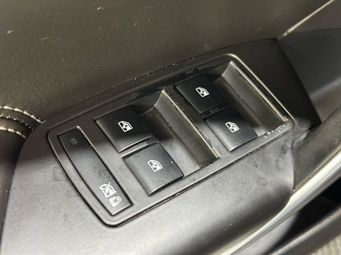 Used 2012 Buick Regal Premium FWD image 31