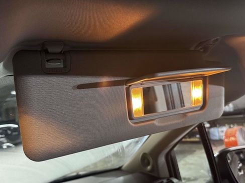 Used 2023 Toyota Sienna Limited AWD/4WD image 32
