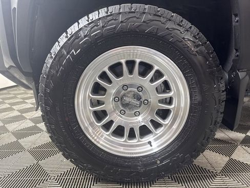 Used 2025 Toyota 4Runner SR5 image 10