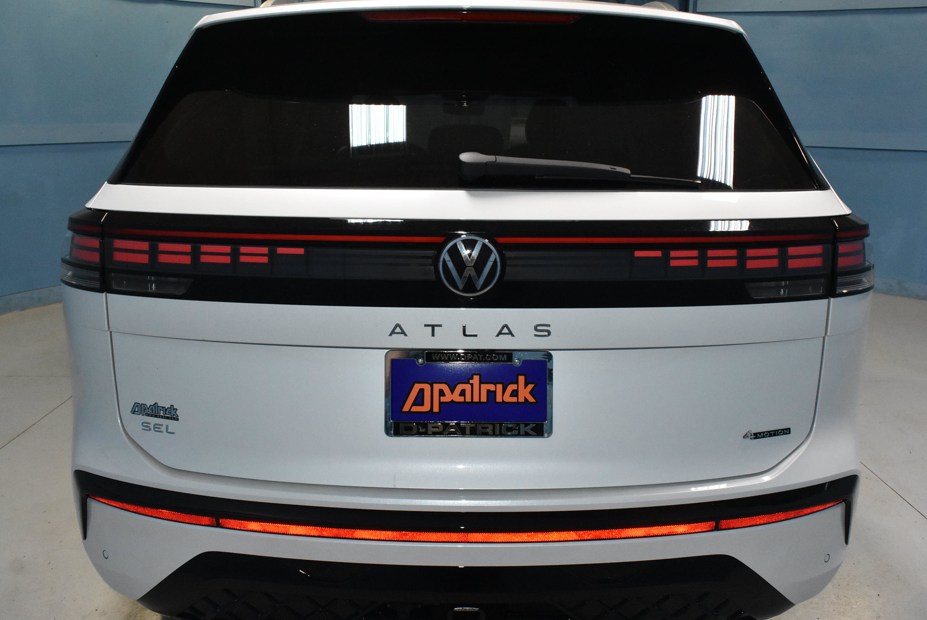 New 2027 Volkswagen Atlas SEL R-Line AWD/4WD image 23