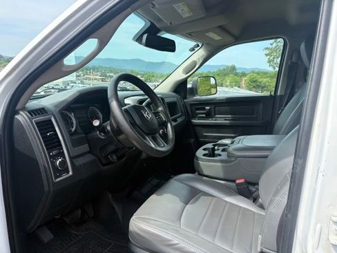 Used 2015 RAM 2500 Tradesman w/ Protection Group AWD/4WD image 10