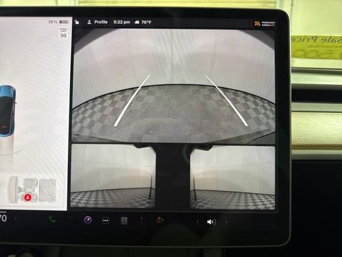 Used 2022 Tesla Model Y Performance image 16