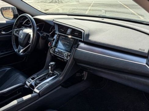 Used 2017 Honda Civic EX-L image 9