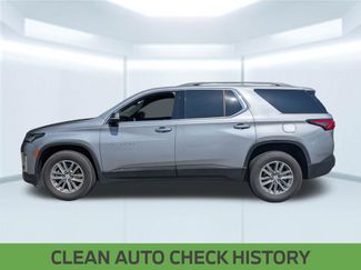 Used 2023 Chevrolet Traverse LT FWD video 2