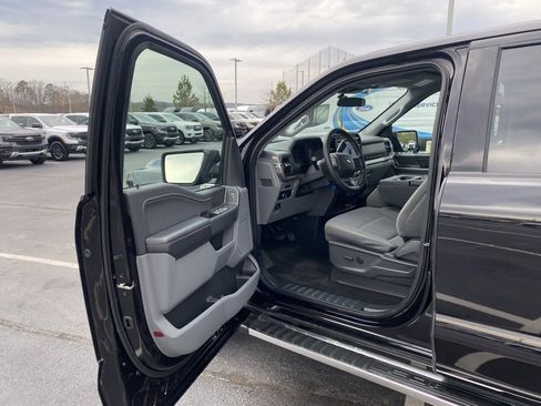 Certified 2025 Ford F150 XLT w/ Equipment Group 301A Standard image 10