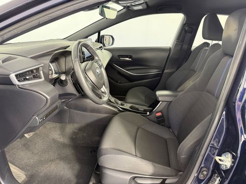 Used 2022 Toyota Corolla SE image 5