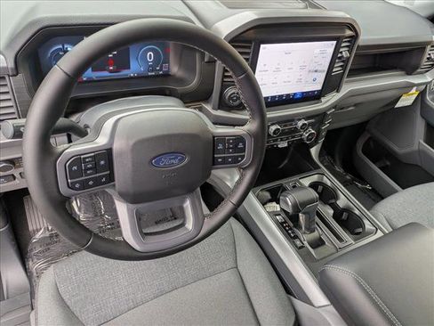 New 2025 Ford F150 Lightning XLT image 3