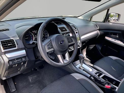 Used 2017 Subaru Crosstrek 2.0i Premium AWD/4WD image 15